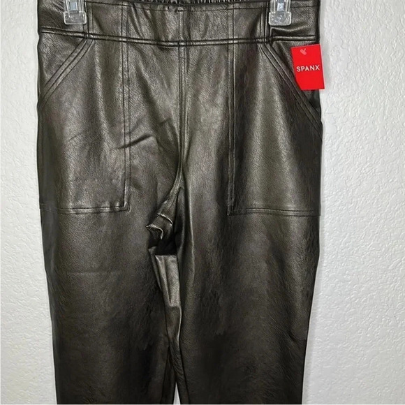 Spanx Black faux leather Like joggers NWT size M - Picture 10 of 14